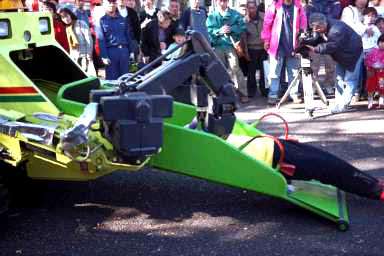 ���{�L���[�~�������Q